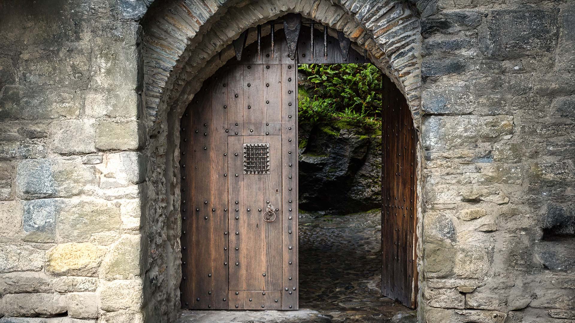 Dublin’s Smelly But Strategic Viking Toilets